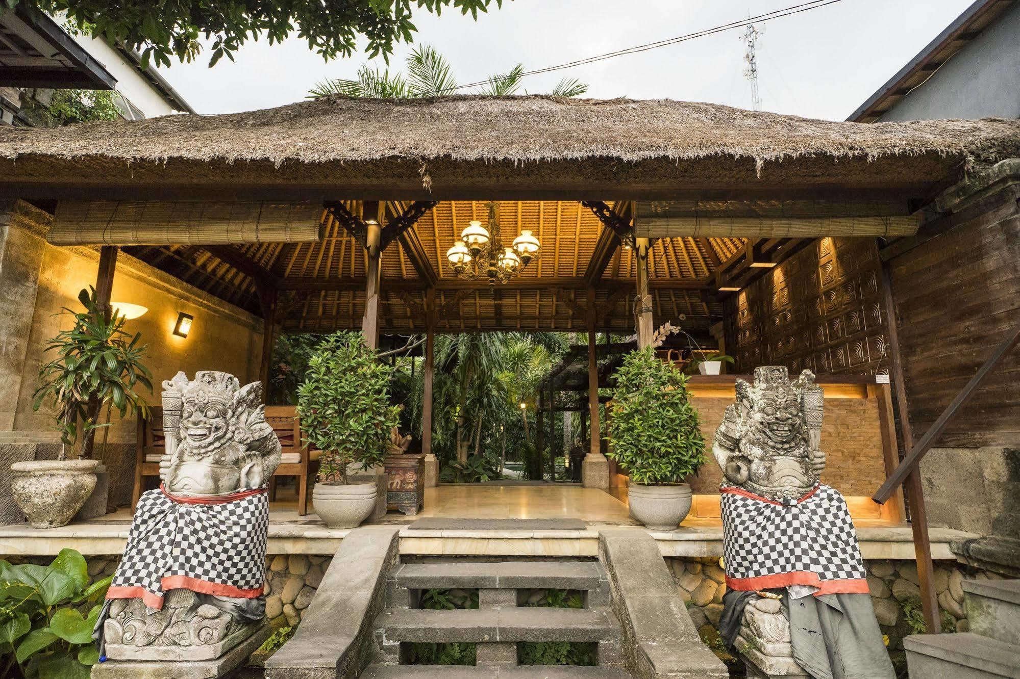 Adi Cottage Ubud Esterno foto
