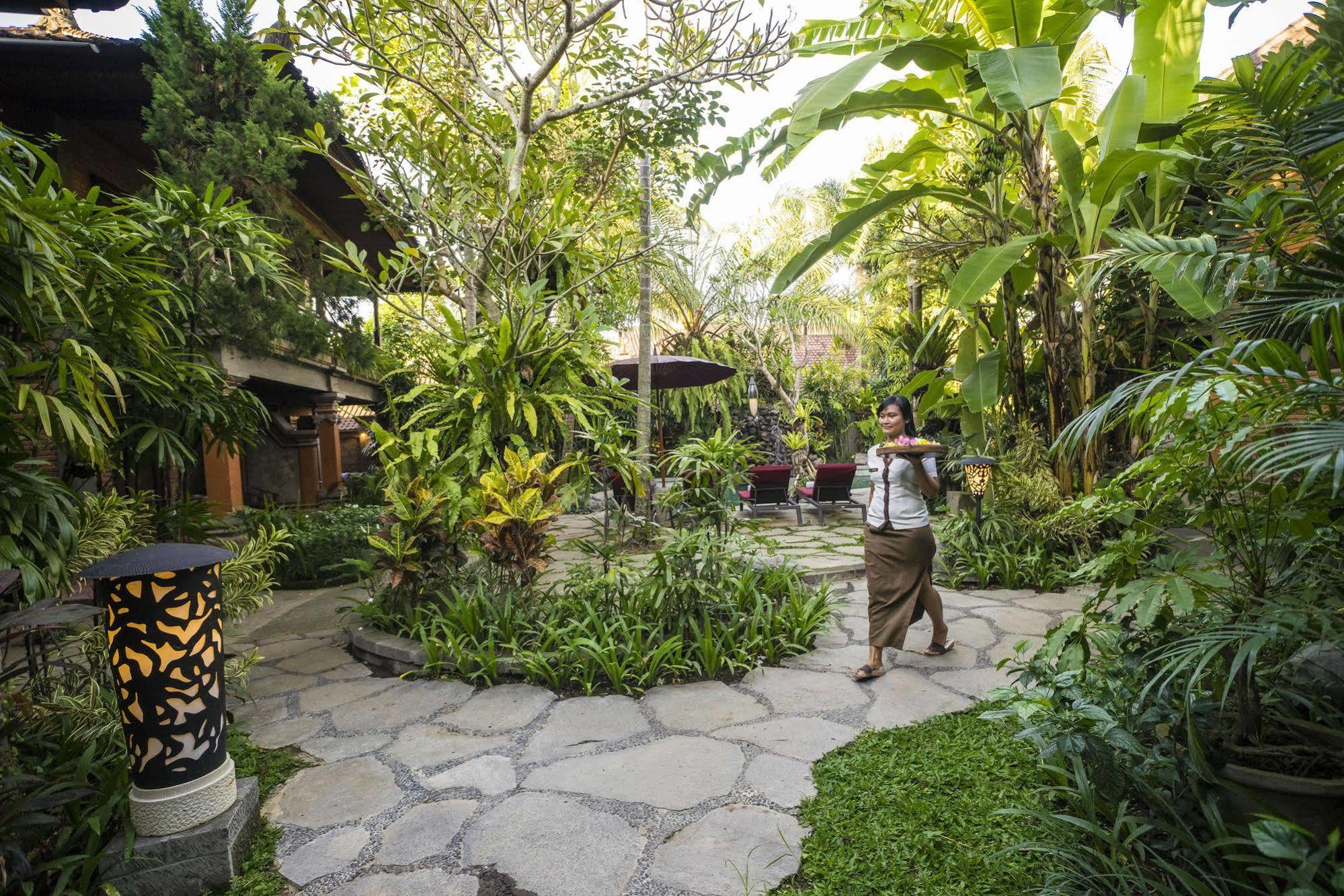 Adi Cottage Ubud Esterno foto